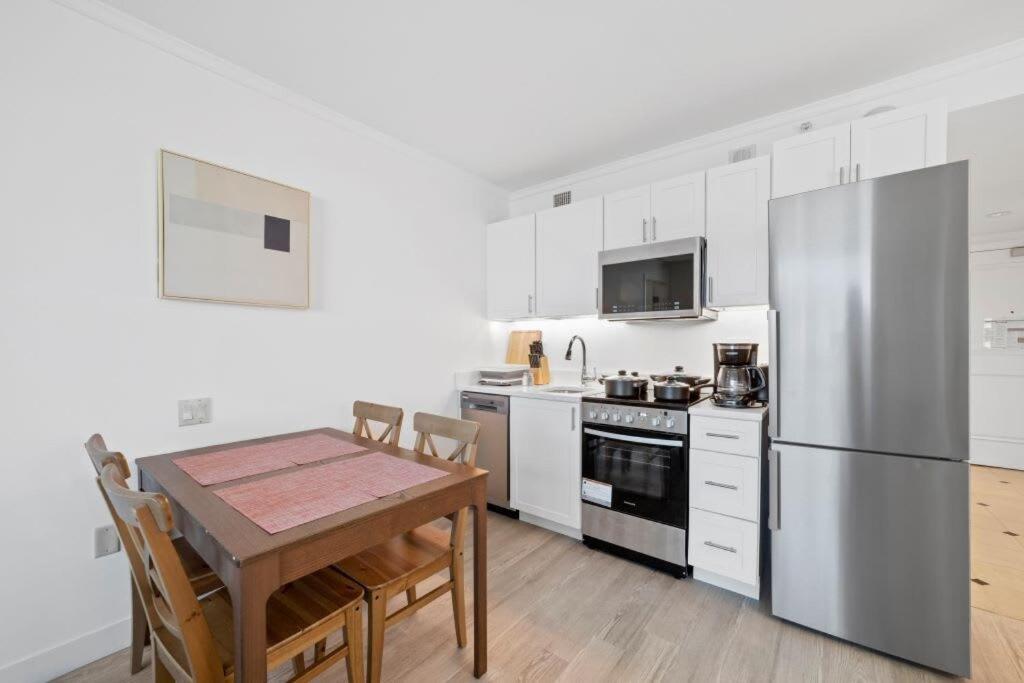 Spacious Boardwalk 2Br 3Ba Condo By Cozysuites Atlantic City Exterior photo